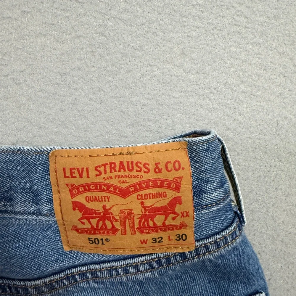 Levis 501xx Jeans Men's 32x30 Blue Straight Fit Button Fly Western Original Fit